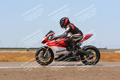 media/May-08-2023-Lets Ride (Mon) [[afc23fd900]]/B Group/220pm (Wheelie Bump)/